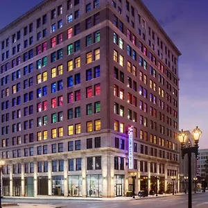 5* Hotel Angad Arts St Louis, Tapestry Collection By Hilton